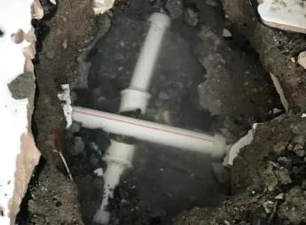 黑水阳台漏水维修公司为您分享楼上楼下漏水怎么处理